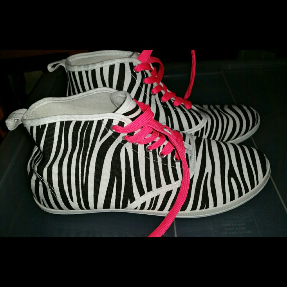 Zebra print Hi-tops